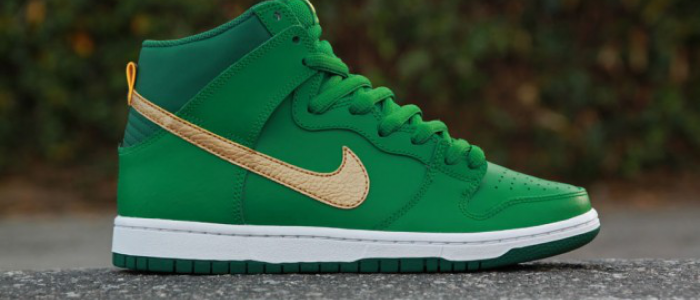 NIKE WMNS DUNK HIGH St Patrick´s Day-